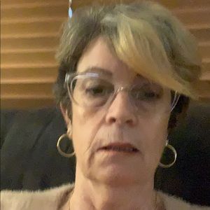 Meet your Posher, Jillian